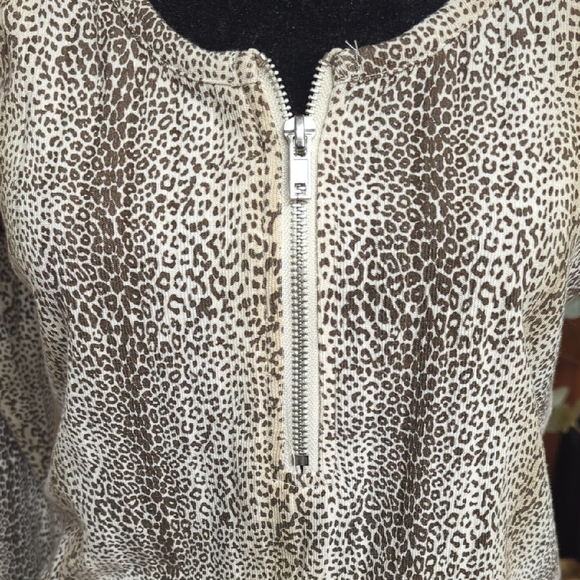 NWT Chaser Leopard Print Quarter Zip Long Sleeve Top SZ Small - Picture 4 of 9